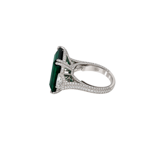 Chopard High Jewellery Emerald & Diamond Ring