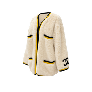 Chanel Vintage Ivory Alpaca Blend CC Logo Jacket