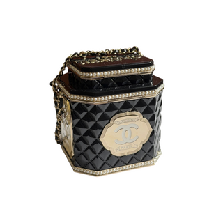 Chanel Black Pearl Gold Paris-Manchester Tea Box Minaudière 2024