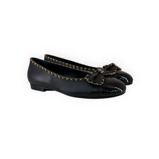 Chanel Black Leather and Patent Leather Bow Ballet Flats with Gold Chain Trim EU 36.5