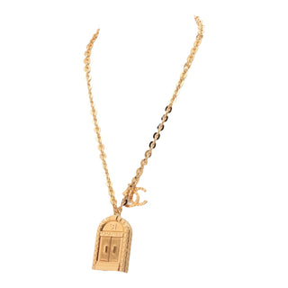 Chanel 31 Rue Cambon Door Pendant Necklace Gold Tone CC Logo Charm Vintage