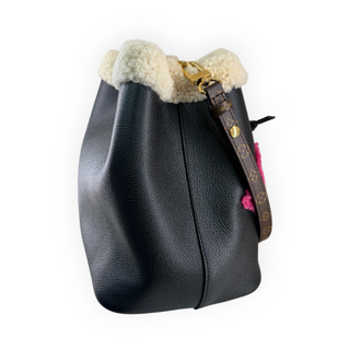 Louis Vuitton Black Monogram Teddy NéoNoé MM Bucket Bag with Pouch