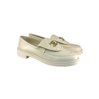 Chanel Ivory Lambskin Quilted CC Turnlock Loafers Size 39
