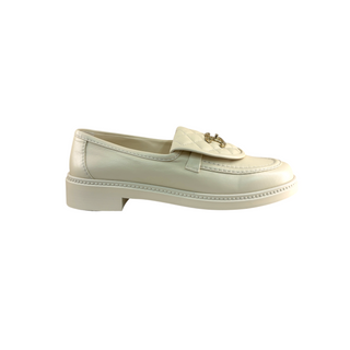 Chanel Ivory Lambskin Quilted CC Turnlock Loafers Size 39