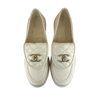 Chanel Ivory Lambskin Quilted CC Turnlock Loafers Size 39
