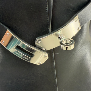 Hermès Black Leather Kelly Buckle Ankle Boots with Block Heel Size EU 40