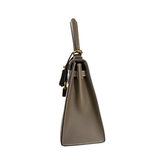 Hermès Etoupe Epsom Leather Kelly 25 Sellier Gold Hardware Bag