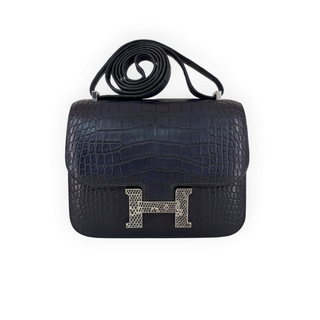 Hermès Bleu Nuit Matte Alligator and Ombre Lizard Marquette Constance 18 Palladium Hardware Bag