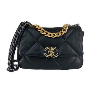 Chanel 19 Black Quilted Leather Flap Bag Mixed Metal Hardware