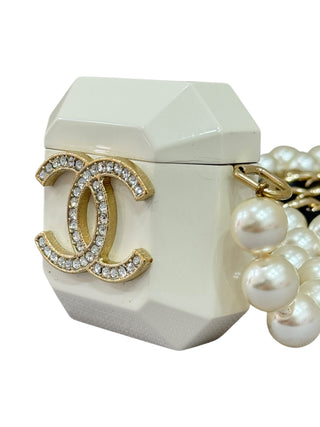 Chanel White Camélia CC Pearl AirPods Case Minaudière Bag