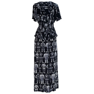 Chanel Black X-Ray Astronaut Print Silk Short Sleeves Top and Trousers Set