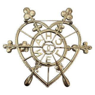 Chanel Heart-Shaped CC Gold-Tone Metal Brooch With Multicoloured Cabochons