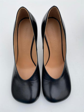 Bottega Veneta Bloc Square-Toe Leather Pumps