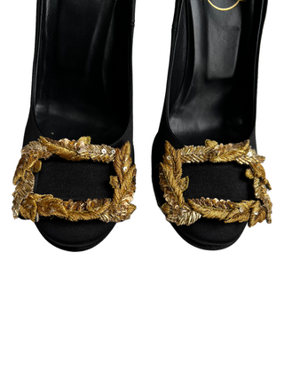 Roger vivier Marechale Pumps