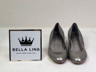 Chanel Silver Leather Pumps